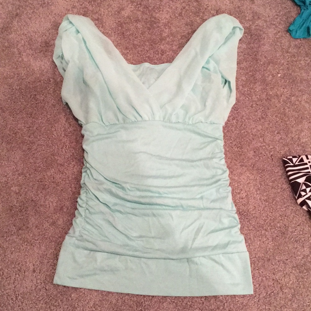 Adorable sleeveless tank top